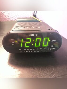Vintage Sony ICF-C218 Dream Machine AM/FM Clock Radio Black Automatic Setup